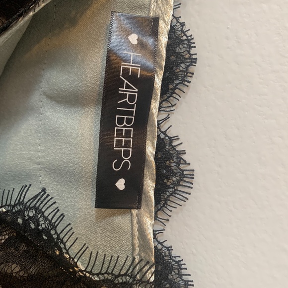 NWOT SILKY TOP WITH LACE - Picture 3 of 3